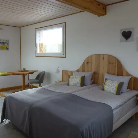 Pensjonat Redspring D'hotes Coligny