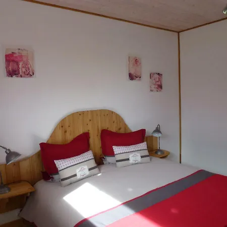 Redspring D'hotes Coligny